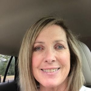 Meet your Posher, Connie